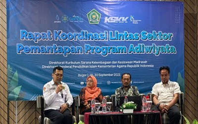 Bangga! Kepala MTs Al Hikam Jombang Diundang Direktur KSKK Kemenag RI Jadi Narasumber Nasional Adiwiyata 2025